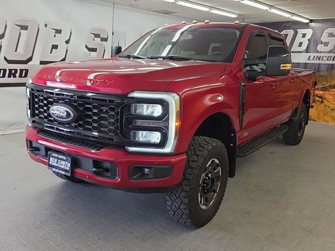 Used 2024 Ford F350 Lariat w/ Lariat Ultimate Package AWD/4WD image 17