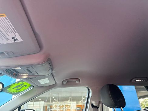 Used 2024 Chevrolet Blazer LT w/ Convenience Package image 26