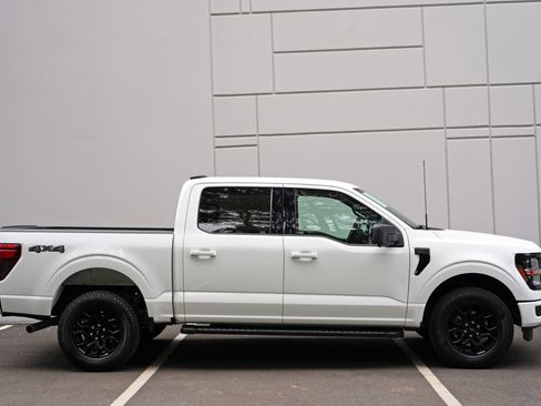 Used 2024 Ford F150 XLT w/ XLT Black Appearance Package AWD/4WD image 54
