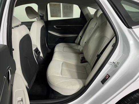 Used 2023 Hyundai Sonata SEL image 13