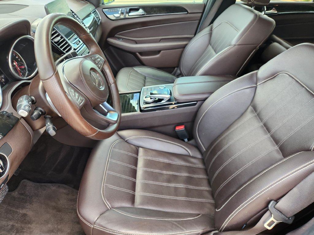 Used 2018 Mercedes-Benz GLS 450 4MATIC image 13