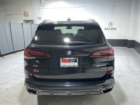 Used 2020 BMW X5 M50i image 5