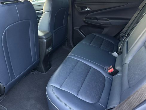 Used 2022 Chevrolet Bolt EUV LT w/ Convenience Package image 14