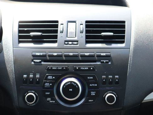 Used 2012 MAZDA MAZDA3 i Sport image 20