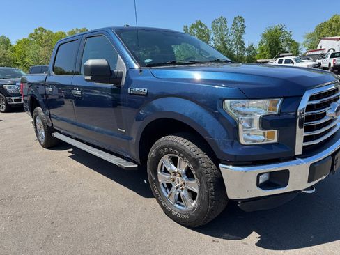 Used 2015 Ford F150 XLT w/ Equipment Group 302A Luxury AWD/4WD image 12