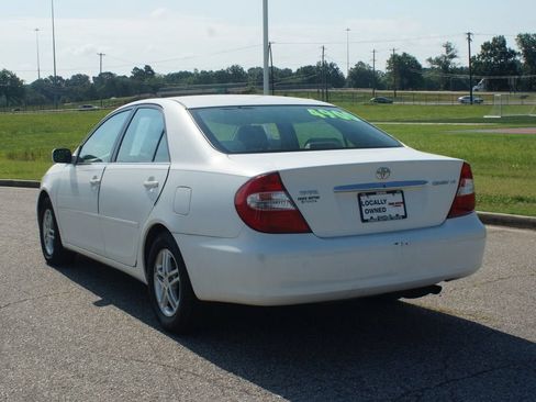 Used 2003 Toyota Camry LE FWD image 11