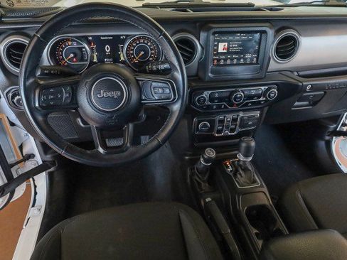 Used 2021 Jeep Wrangler Unlimited Sport image 22