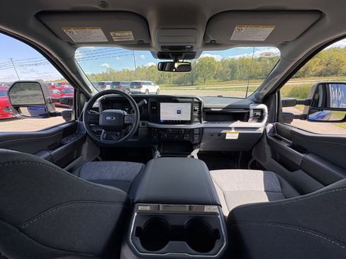 New 2026 Ford F350 XLT w/ XLT Premium Package image 30
