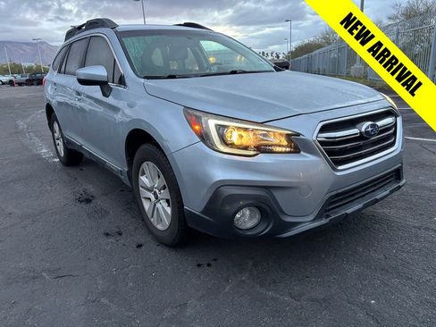 Used 2018 Subaru Outback 2.5i Premium image 1