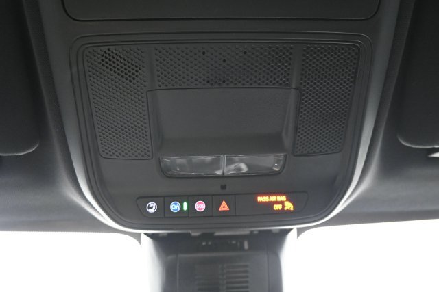 Used 2026 Chevrolet Equinox LT AWD/4WD image 19
