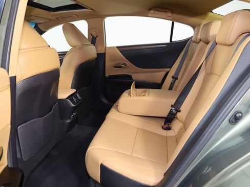 Used 2024 Lexus ES 350 w/ Premium Package image 49