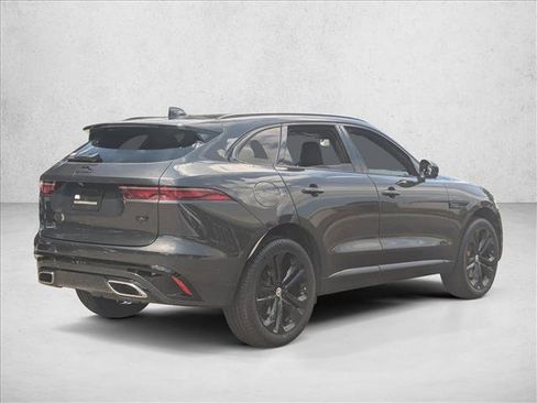 Used 2026 Jaguar F-PACE R-Dynamic S image 5