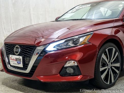 Used 2020 Nissan Altima 2.5 Platinum image 4