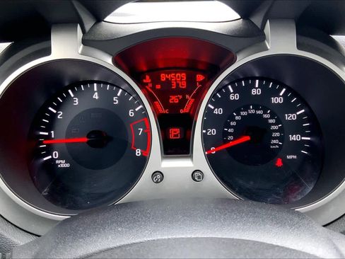 Used 2014 Nissan Juke SV w/ Premium Appearance Package image 25