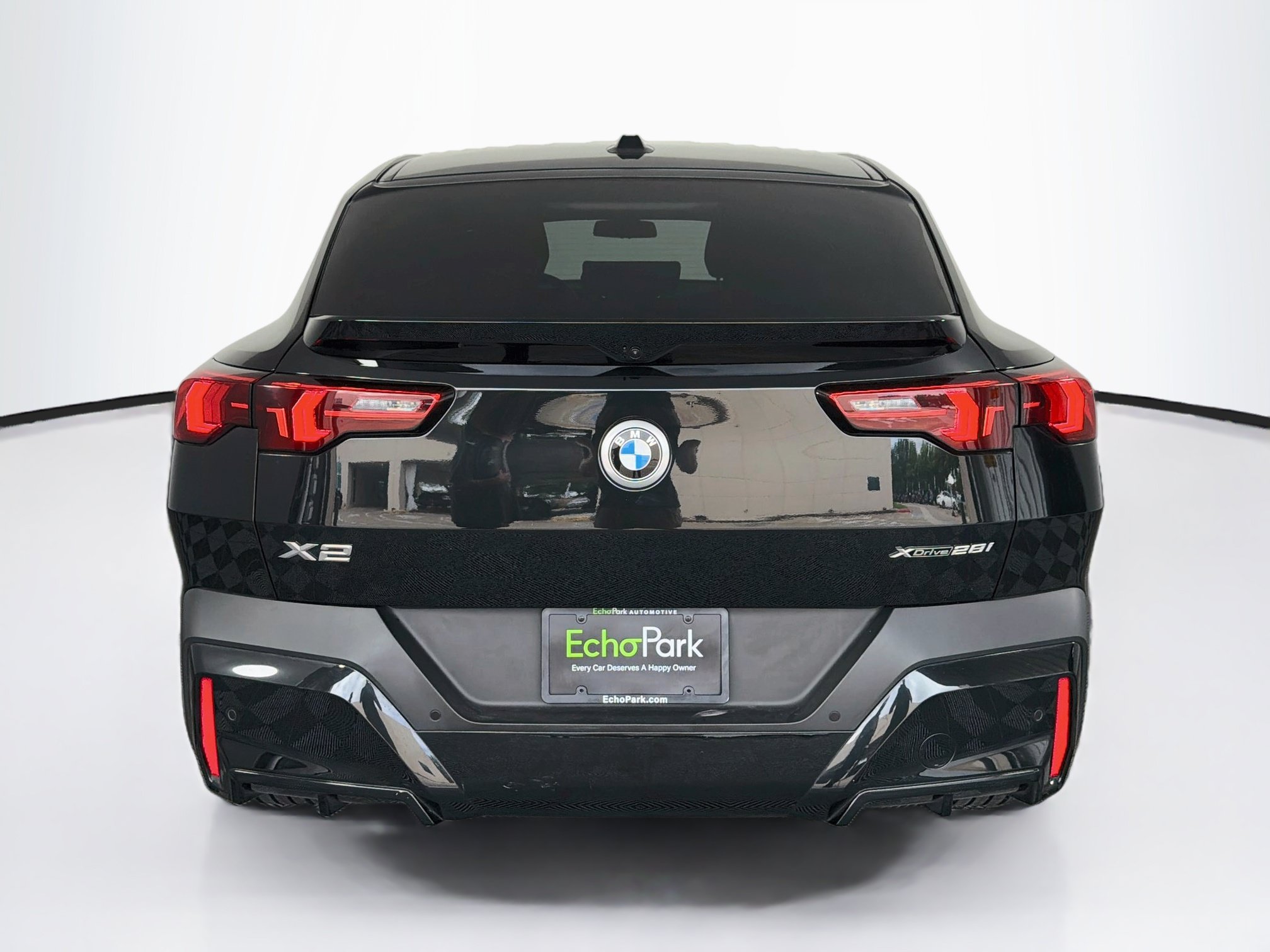 Used 2026 BMW X2 xDrive28i AWD/4WD image 7