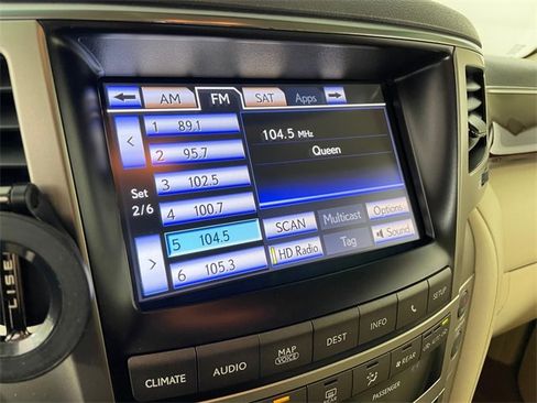 Used 2015 Lexus LX 570 4WD image 7