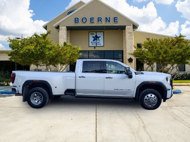 Used 2024 GMC Sierra 3500 Denali Ultimate AWD/4WD image 6