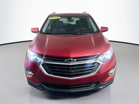 Used 2018 Chevrolet Equinox LT FWD image 3