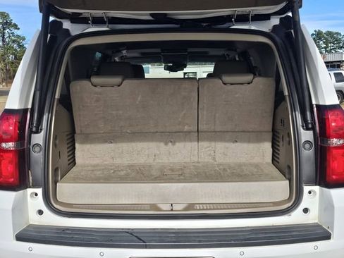 Used 2018 Chevrolet Tahoe LT image 31