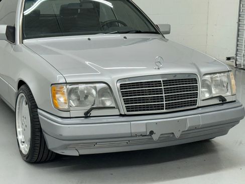 Used 1995 Mercedes-Benz E 320 Coupe image 10