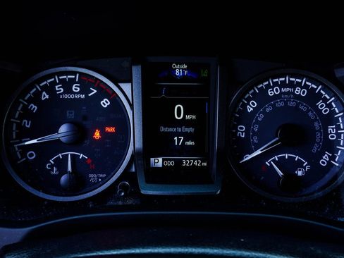 Used 2023 Toyota Tacoma TRD Sport RWD image 26