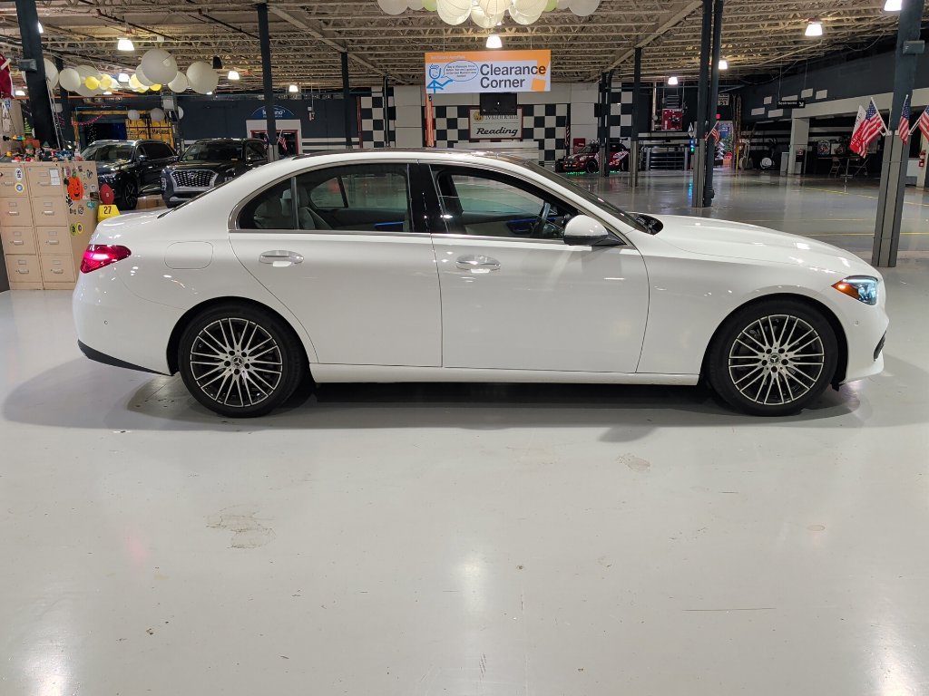 Used 2024 Mercedes-Benz C 300 4MATIC Sedan image 12