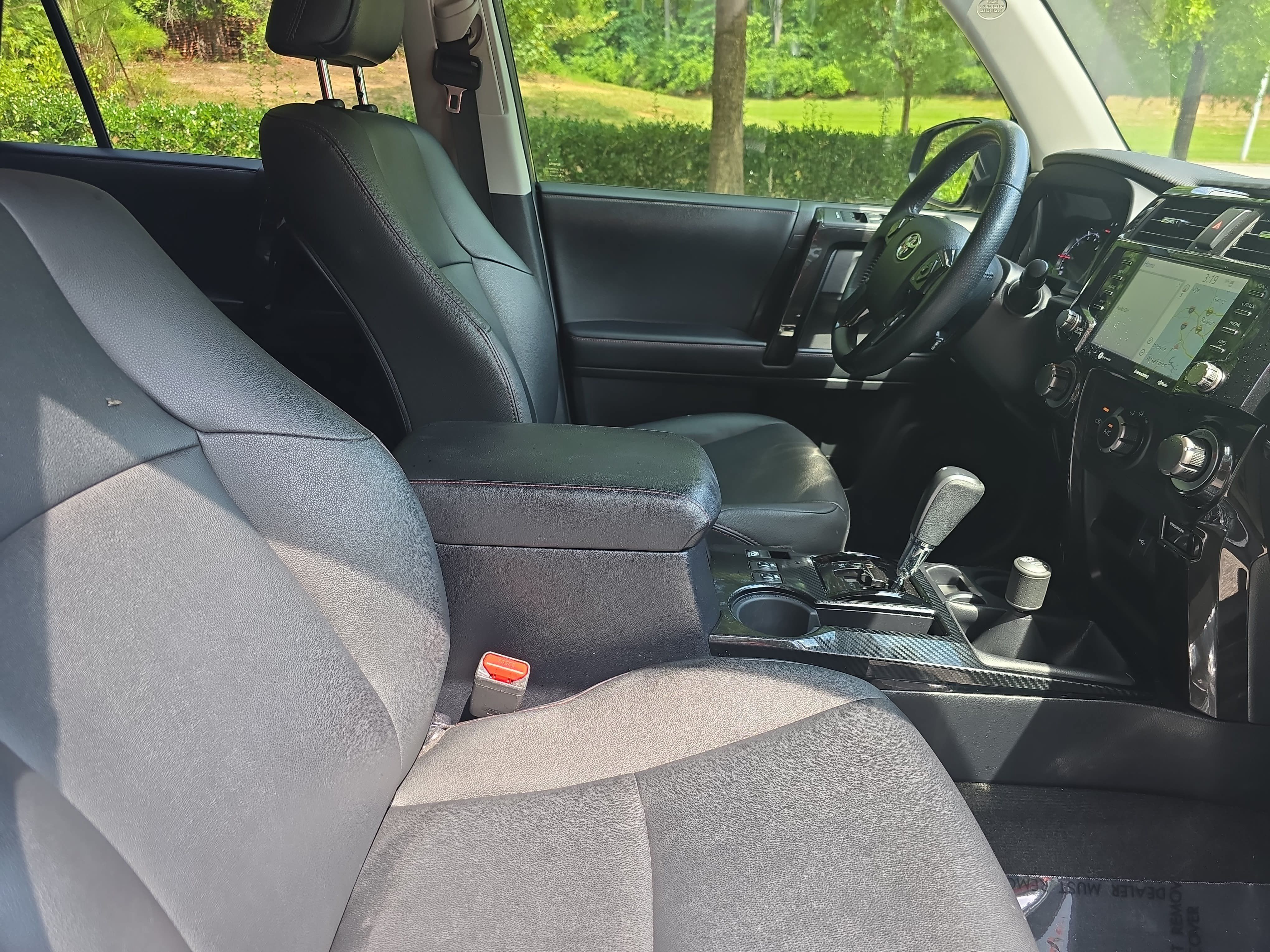 Used 2021 Toyota 4Runner Venture AWD/4WD image 10