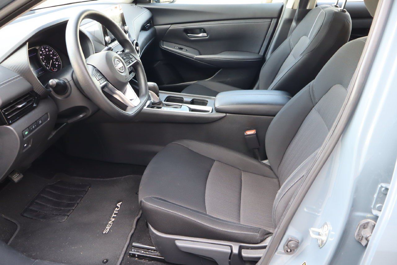 Used 2024 Nissan Sentra SV w/ Trunk Package FWD image 15