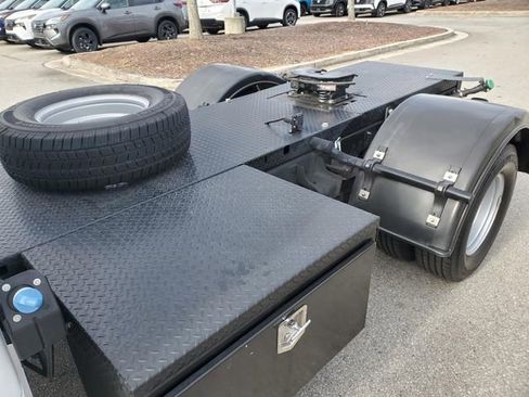 Used 2024 Ford F350 XLT image 10