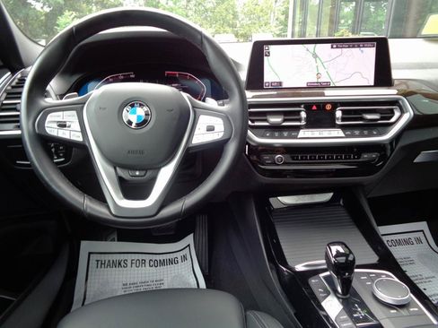 Used 2023 BMW X3 xDrive30i AWD/4WD image 11