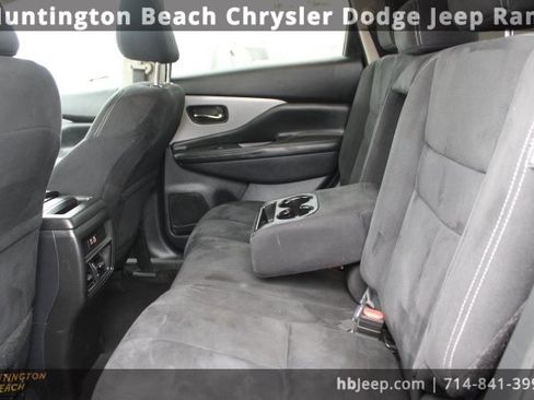 Used 2022 Nissan Murano S image 34