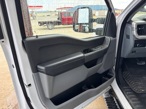Used 2024 Ford F350 XLT w/ FX4 Off-Road Package AWD/4WD image 11