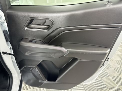 Used 2024 Chevrolet Colorado W/T image 27
