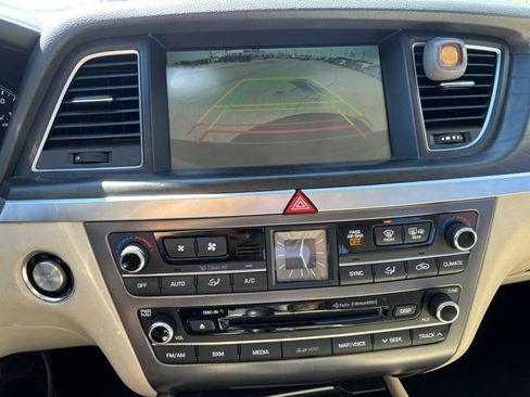 Used 2015 Hyundai Genesis 3.8 w/ Option Group 04 image 31