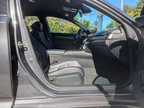 Used 2020 Honda Accord Sport image 27