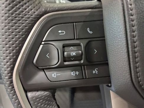 Used 2025 Toyota Tundra SR5 w/ SR5 Premium Package image 26