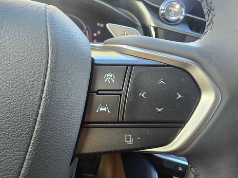 Used 2023 Lexus RZ 450e Premium image 33