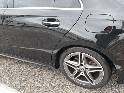 Used 2022 Mercedes-Benz A 220 4MATIC image 46