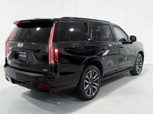 Used 2024 Cadillac Escalade Sport Platinum image 6