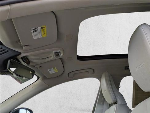 Used 2020 Volvo XC60 T5 Inscription w/ Protection Package Premier FWD image 17