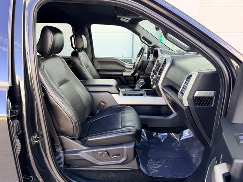 Used 2015 Ford F150 Lariat w/ Equipment Group 501A Mid image 14