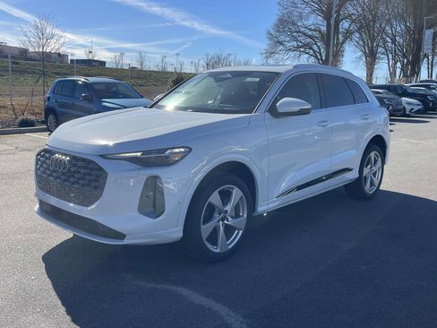 New 2025 Audi Q5 Premium Plus image 3