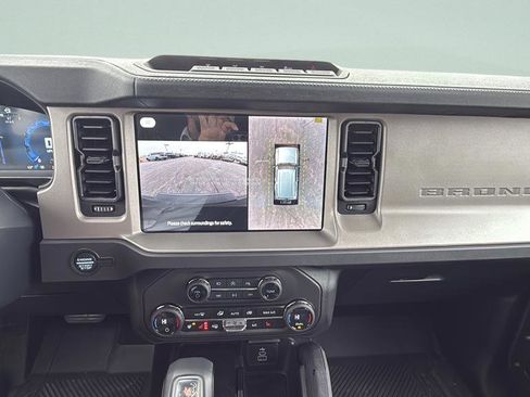 New 2026 Ford Bronco Outer Banks w/ Sasquatch Package AWD/4WD image 21