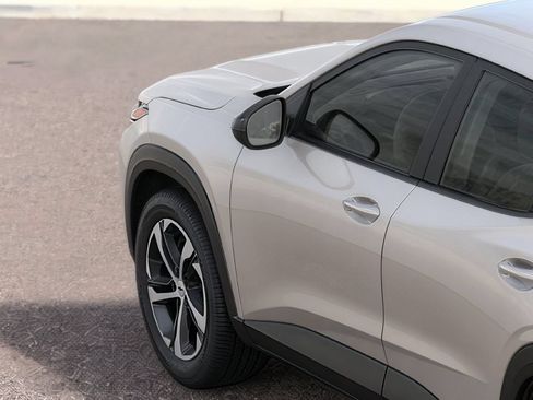 New 2026 Chevrolet Trax RS FWD image 2
