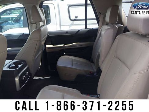 Used 2024 Ford Expedition XLT RWD image 18