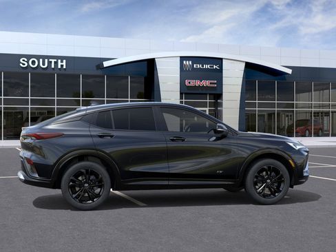 New 2026 Buick Envista Sport Touring image 5