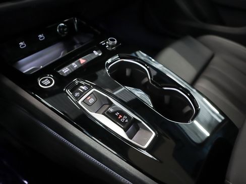 Certified 2025 Audi A5 2.0T Premium Plus w/ Premium Plus image 21