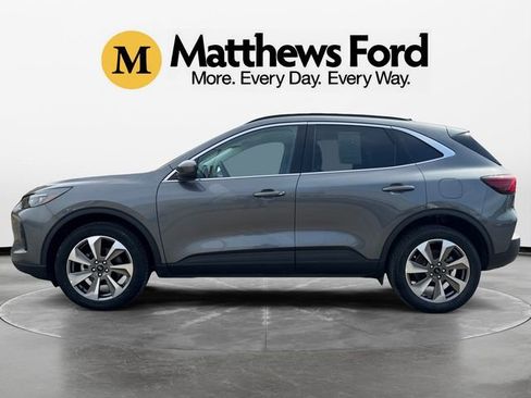 Used 2025 Ford Escape Platinum image 2