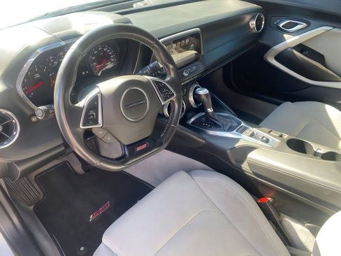 Used 2018 Chevrolet Camaro SS image 10