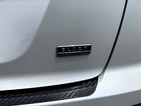 Used 2024 Mitsubishi Eclipse Cross AWD image 9